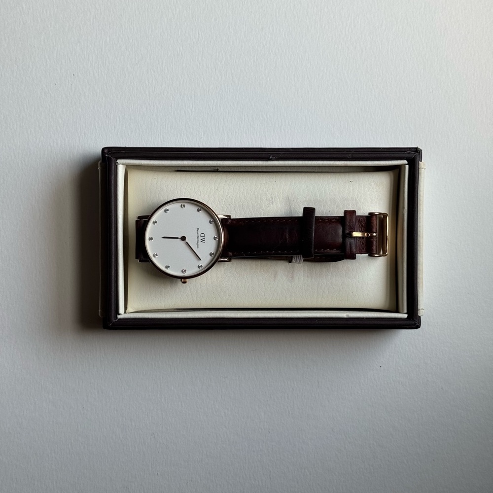 Daniel Wellington Sheffield Watch - White Dial with Brown Leather Strap Watch